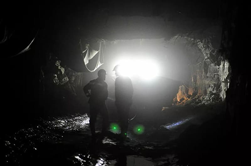 矿井安全监测中的多重传感器应用