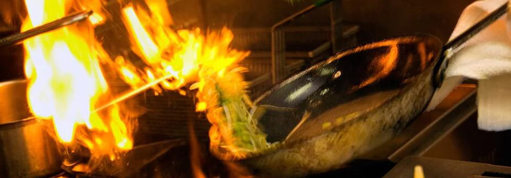 厨房油烟，PM2.5 爆表，健康隐患不容忽视！